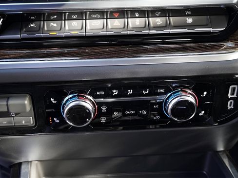 New 2026 GMC Sierra 1500 Elevation w/ Elevation Premium Package image 17