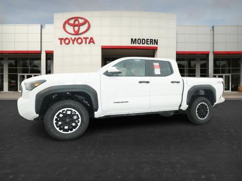 New 2026 Toyota Tacoma TRD Off-Road AWD/4WD image 7
