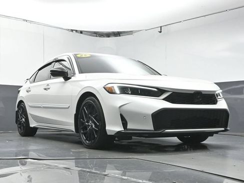 Used 2025 Honda Civic Sport Touring image 32