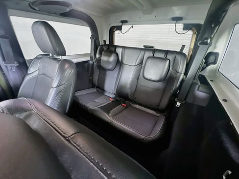 Used 2023 Jeep Wrangler Freedom Edition image 22