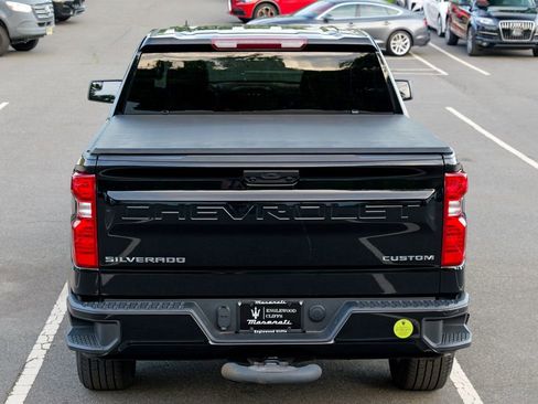 Used 2023 Chevrolet Silverado 1500 Custom AWD/4WD image 7