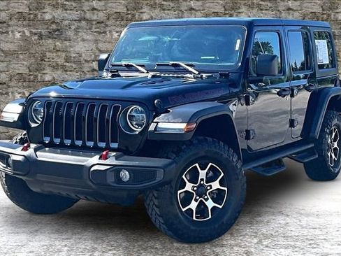 Used 2021 Jeep Wrangler Unlimited Rubicon w/ LED Lighting Group AWD/4WD image 3