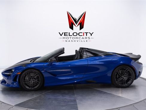 Used 2024 McLaren 750S Spider RWD image 18