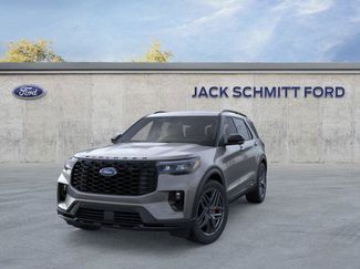 New 2026 Ford Explorer ST-Line w/ ST-Line Street Pack video 2