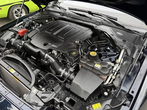 Used 2016 Jaguar XF Prestige RWD image 17
