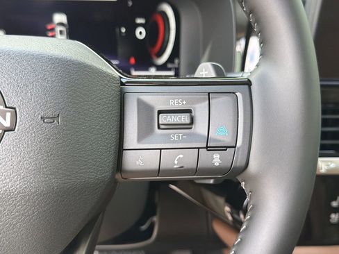 New 2026 Nissan Pathfinder Platinum w/ Cargo Package FWD image 16