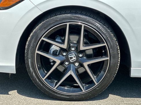 Certified 2024 Honda Civic Sport Touring image 31