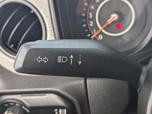 Used 2024 Jeep Gladiator Sport AWD/4WD image 23