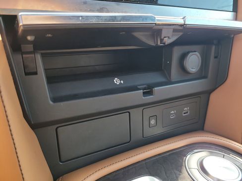 Used 2023 INFINITI QX80 Sensory w/ Cargo Package RWD image 25