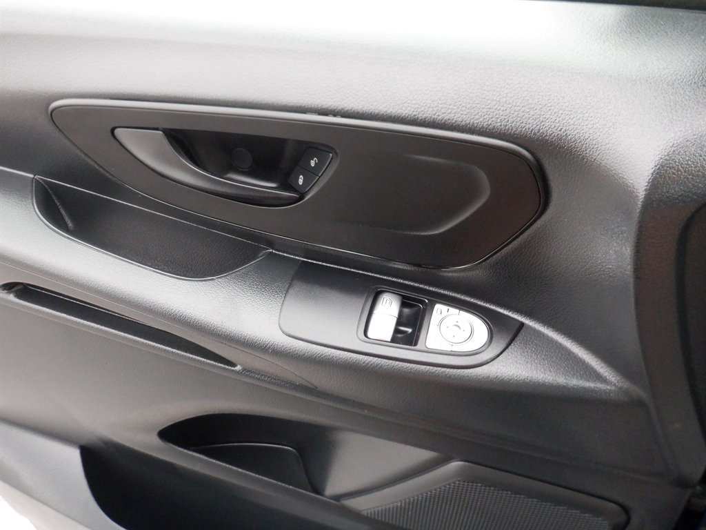 Used 2022 Mercedes-Benz Metris image 20