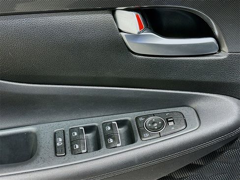 Used 2022 Hyundai Santa Fe XRT image 18