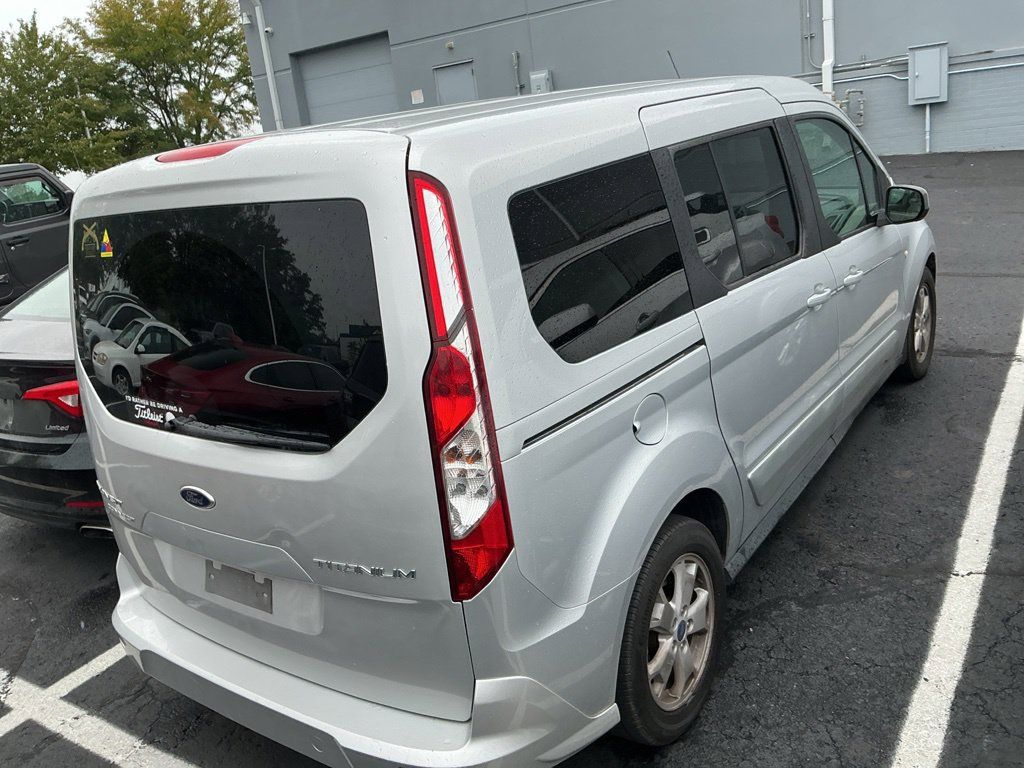Used 2015 Ford Transit Connect Titanium FWD image 9
