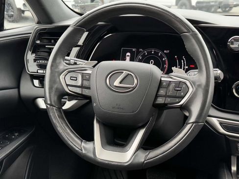 Used 2023 Lexus RX 350 Premium image 9