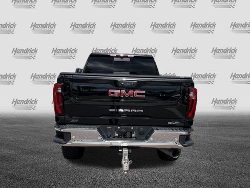 Used 2025 GMC Sierra 2500 SLT w/ SLT Premium Package AWD/4WD image 9