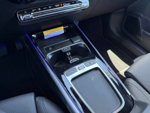 Certified 2026 Mercedes-Benz GLB 250 4MATIC image 22
