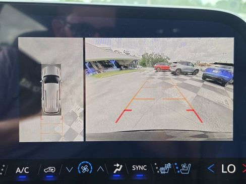 New 2026 Chevrolet Traverse RS w/ LPO, Floor Liner Package FWD image 29
