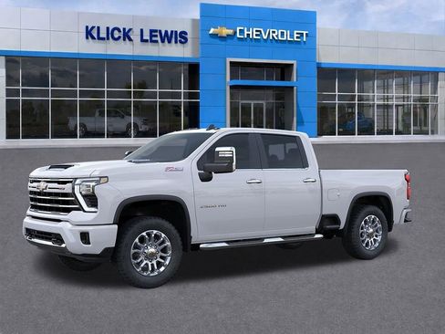 New 2026 Chevrolet Silverado 2500 LT w/ Z71 Chrome Sport Edition AWD/4WD image 2