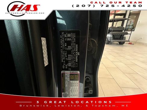 Used 2020 Kia Sportage EX w/ Option Group 15 AWD/4WD image 17