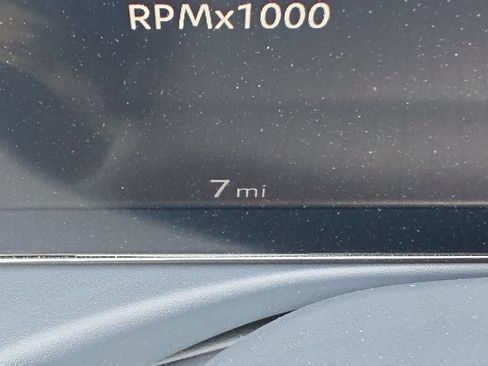 New 2026 Nissan Sentra SR w/ Floor Mat Package FWD image 15