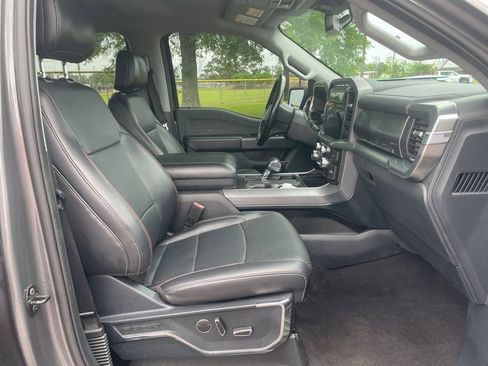 Used 2021 Ford F150 Lariat RWD image 16