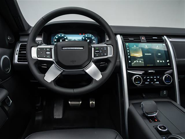 New 2026 Land Rover Discovery Dynamic SE AWD/4WD image 19