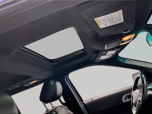 Used 2013 Ford Explorer Limited image 4