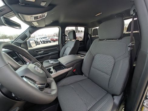 New 2026 RAM 1500 4x4 Crew Cab image 13