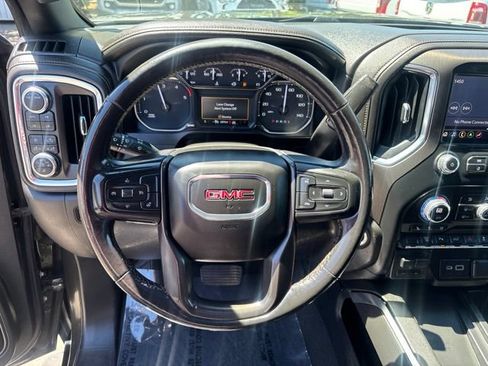 Used 2022 GMC Sierra 2500 AT4 w/ AT4 Preferred Package AWD/4WD image 21