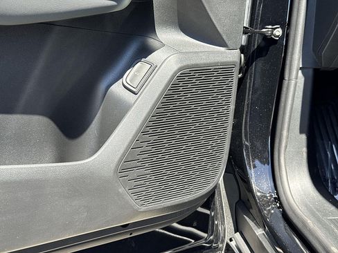 New 2027 GMC Terrain AT4 w/ Technology Package II AWD/4WD image 19