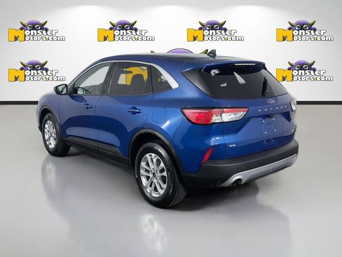 Used 2022 Ford Escape SE w/ Cold Weather Package AWD/4WD image 7