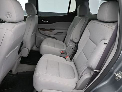 Used 2021 GMC Acadia SLE w/ Driver Convenience Package FWD image 28