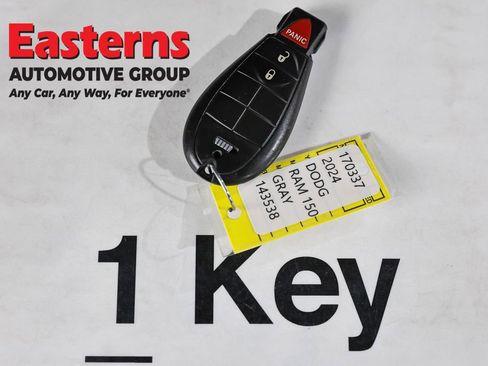 Used 2024 RAM 1500 Classic SLT AWD/4WD image 9