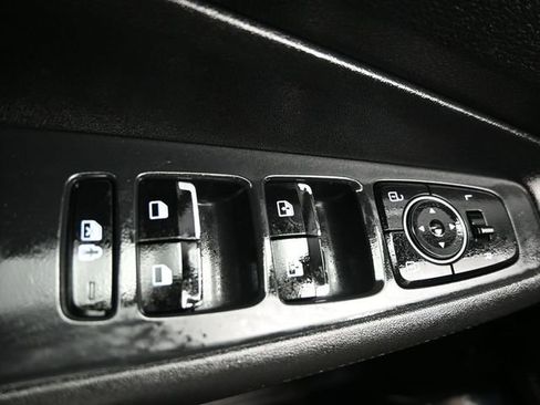 Used 2022 Hyundai Santa Fe SEL FWD image 34