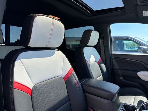 Used 2023 GMC Canyon AT4X AWD/4WD image 20