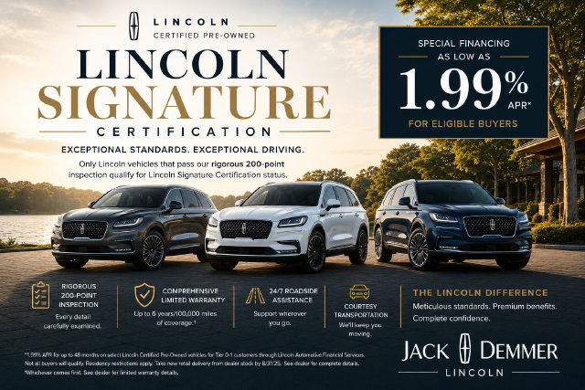 Certified 2020 Lincoln Corsair AWD w/ Equipment Group 101A image 2