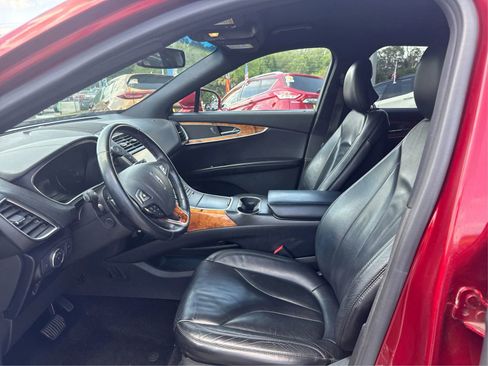 Used 2016 Lincoln MKX Select w/ Select Plus Package FWD image 9