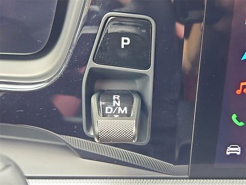 Used 2025 Porsche Cayenne image 35