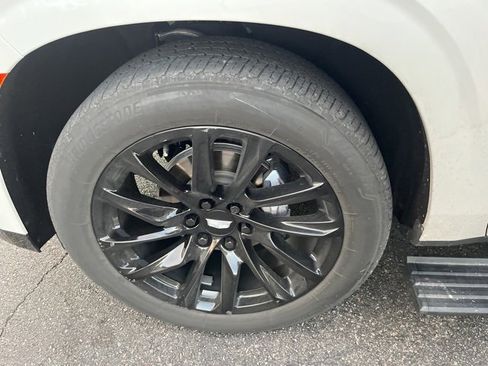 Used 2021 Cadillac Escalade Sport w/ Driver Assist Tech Package image 15