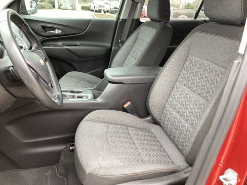 Certified 2024 Chevrolet Equinox LT image 11