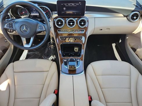 Used 2016 Mercedes-Benz C 300 4MATIC Sedan image 12