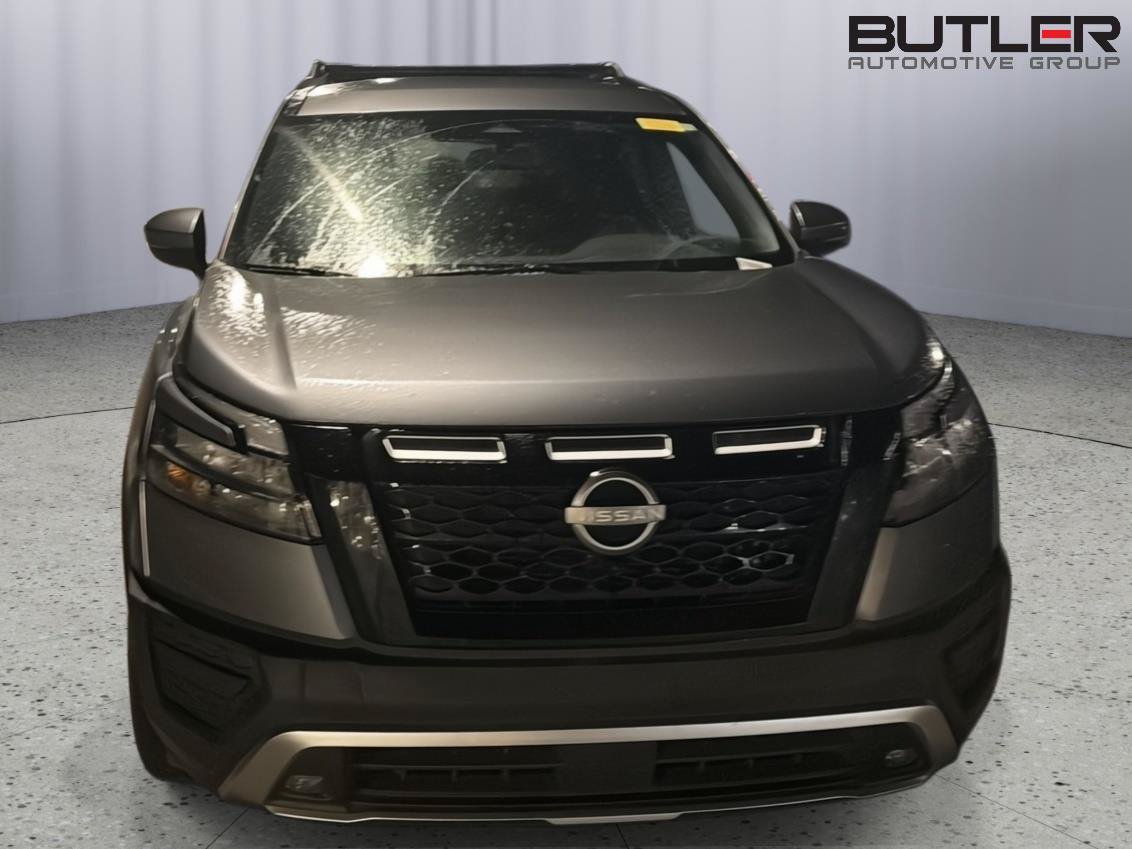 Used 2024 Nissan Pathfinder Rock Creek AWD/4WD image 3