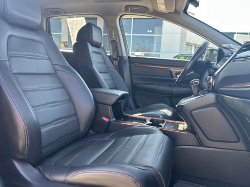 Used 2022 Honda CR-V Touring image 8