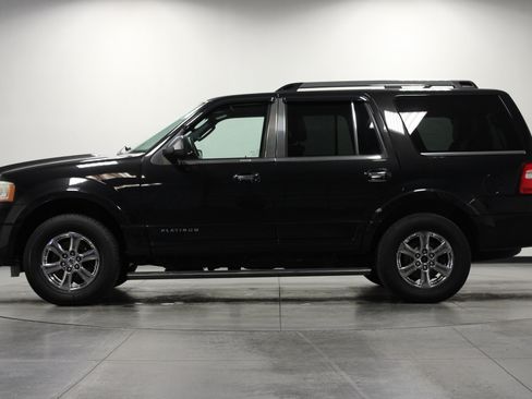 Used 2015 Ford Expedition Platinum AWD/4WD image 7