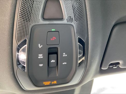 Certified 2025 Audi Q5 Premium w/ Convenience Package image 32