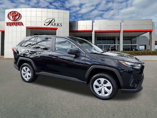 Certified 2025 Toyota RAV4 LE FWD image 1