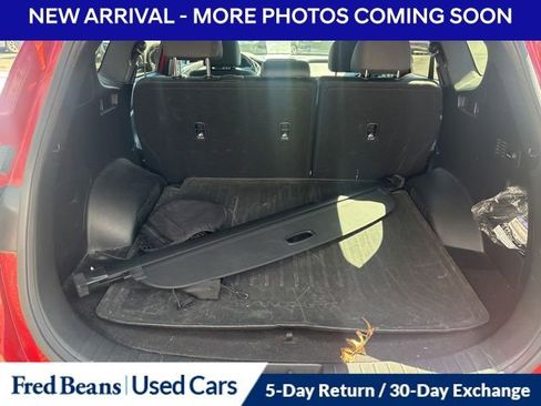 Used 2020 Hyundai Santa Fe SE image 8