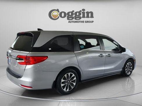 Used 2023 Honda Odyssey EX-L image 5