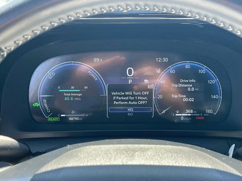 Used 2024 Toyota Crown Limited image 7