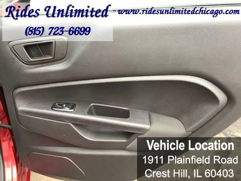 Used 2013 Ford Fiesta SE w/ Super Fuel Economy Pkg image 22