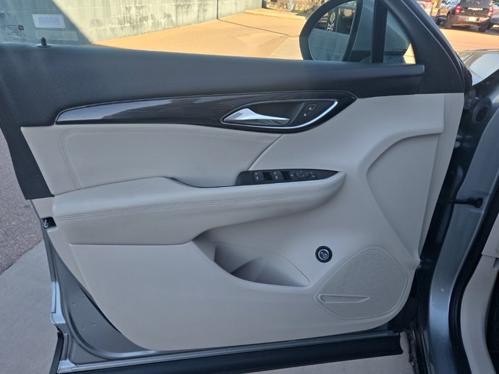 Used 2023 Buick Envision Preferred FWD image 21